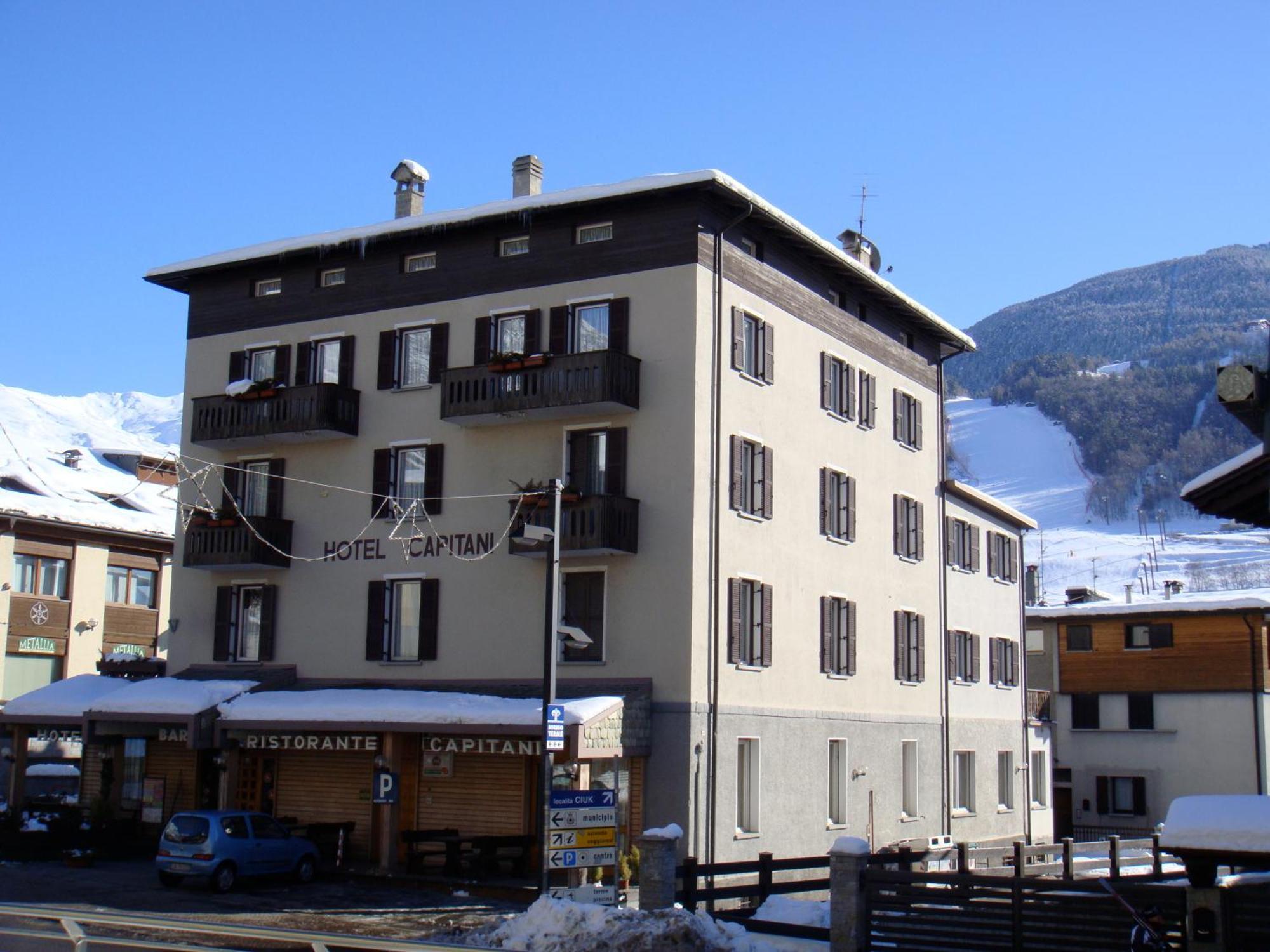 Hotel Capitani Bormio Exterior foto